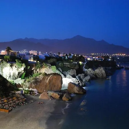 Edificio Verdemar - Stunning 1 Bed Apartment With Pool & Sea Views Nerja Exterior photo