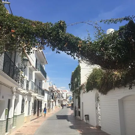 Edificio Verdemar - Stunning 1 Bed Apartment With Pool & Sea Views Nerja Exterior photo