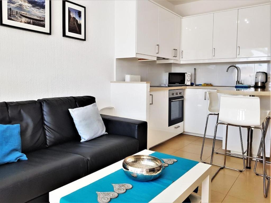 Edificio Verdemar - Stunning 1 Bed With Pool & Sea Views Apartment Nerja