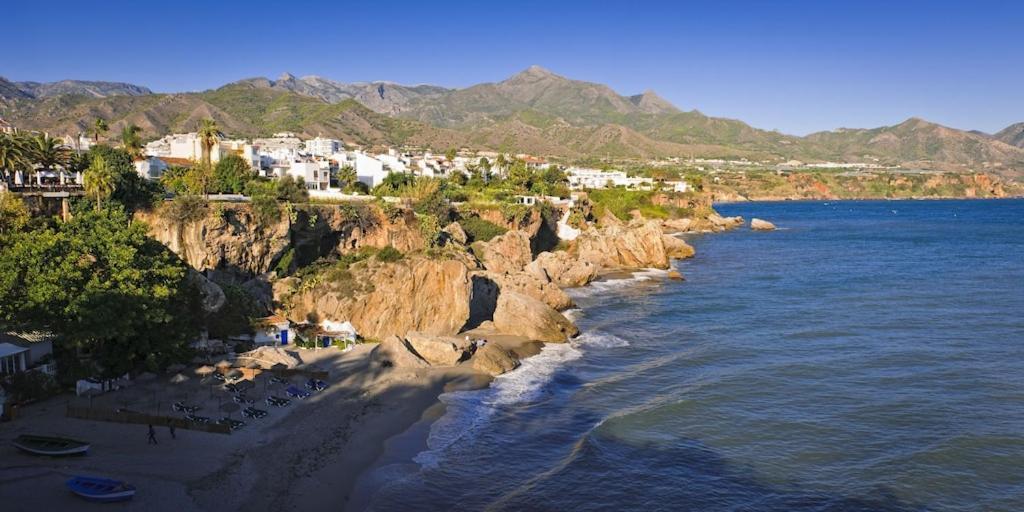Apartment Edificio Verdemar - Stunning 1 Bed With Pool & Sea Views *